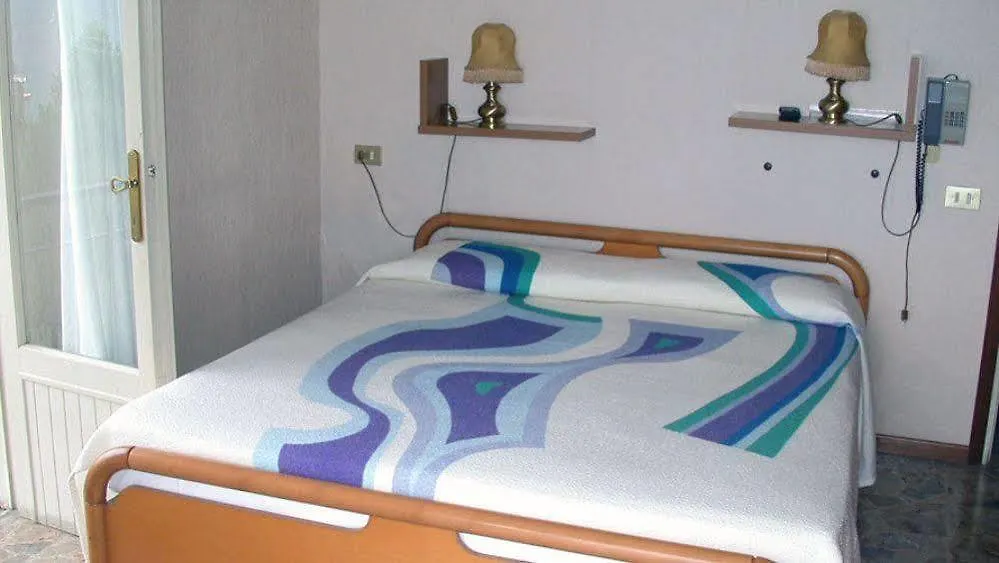Hotel Garden Torri Del Benaco